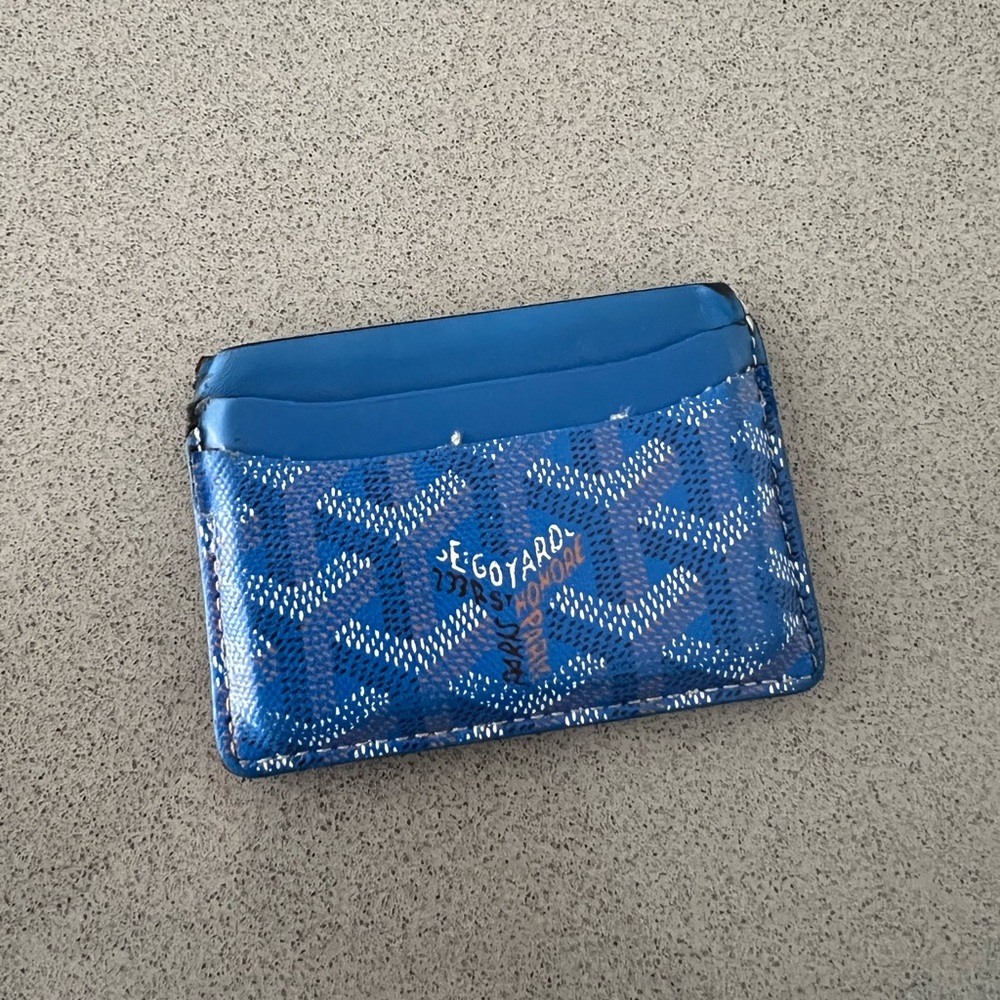 Goyard card holder. Blue